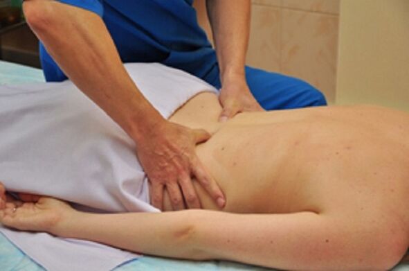 Back massage, restoring motor functions in osteochondrosis