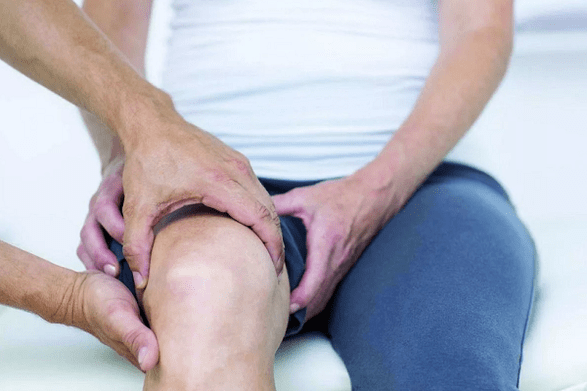Signs and symptoms of arthrosis of the knee joint